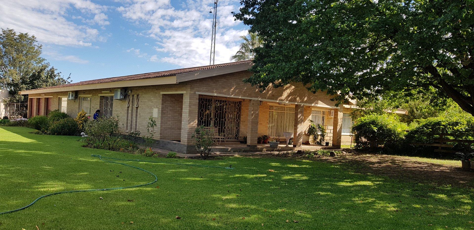 5 Bedroom House for Sale - Free State